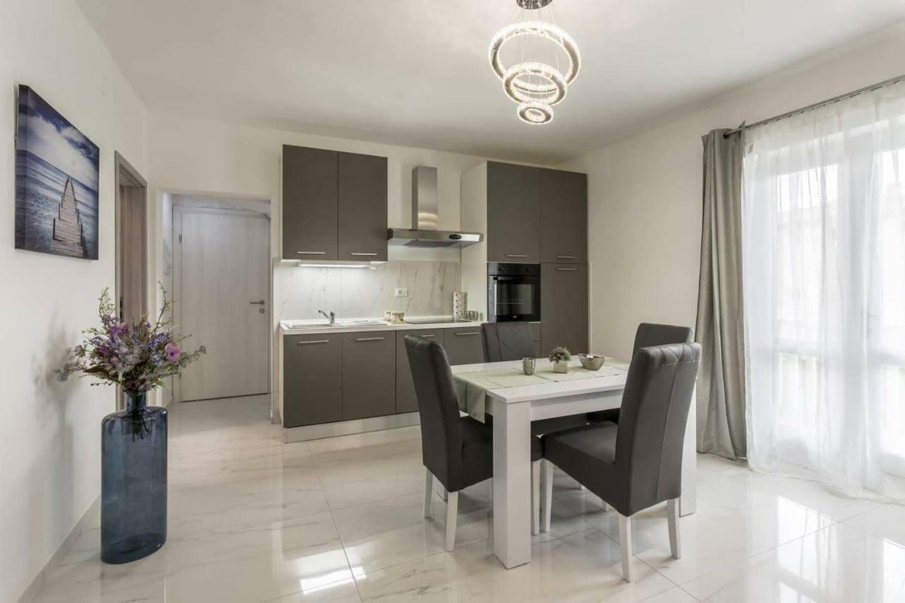 וודיצה Royal Silver Apartment מראה חיצוני תמונה